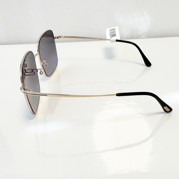 Tom Ford Grey Gradient Square Unisex Sunglasses - Picture 2 of 8